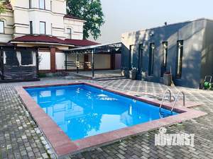 Коттедж 220м², 2-этажный, участок 8 сот.