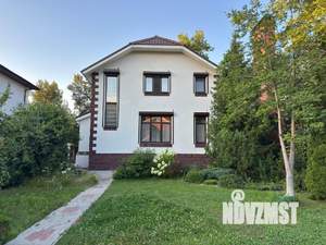 Коттедж 199м², 3-этажный, участок 8 сот.