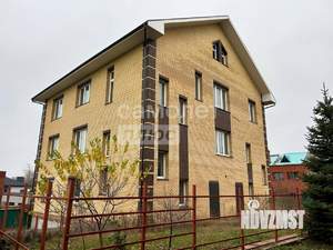 Дом 581м², 3-этажный, участок 12 сот.