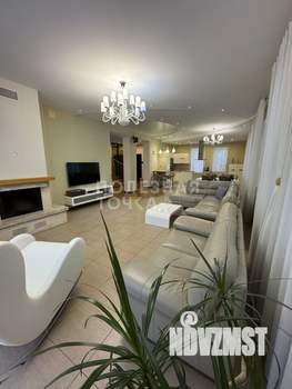 Дом 421м², 4-этажный, участок 8 сот.