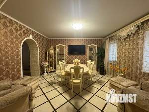 Дом 440м², 2-этажный, участок 6 сот.