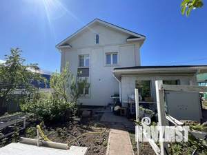 Дом 258м², 2-этажный, участок 5 сот.