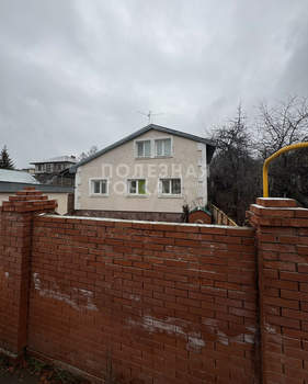 Дом 181м², 2-этажный, участок 7 сот.