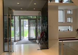 Дом 600м², 2-этажный, участок 33 сот.