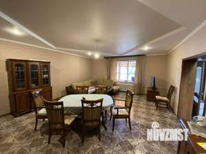 Коттедж 255м², 3-этажный, участок 4 сот.