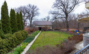 Дом 692м², 3-этажный, участок 9 сот.