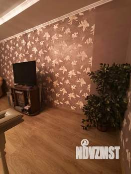 Дом 220м², 3-этажный, на длительный срок, 