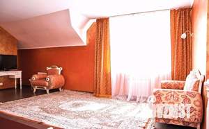 Дом 350м², 3-этажный, на длительный срок, 