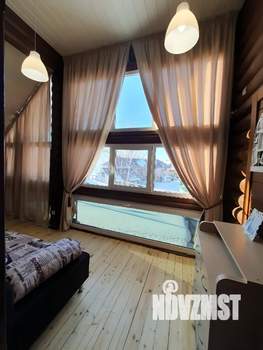 Дом 300м&sup2;, 2-этажный, посуточно, 