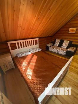 Дом 300м&sup2;, 2-этажный, посуточно, 