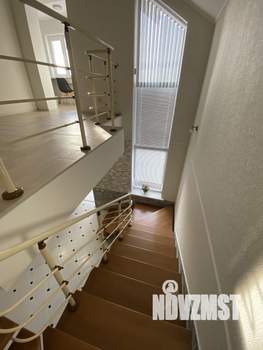 Коттедж 160м², 2-этажный, на длительный срок, 