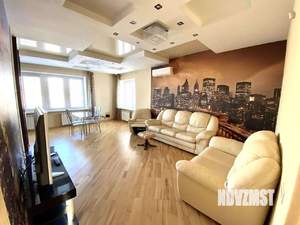 Таунхаус 100м², 3-этажный, на длительный срок, 