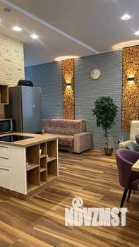 Дом 200м², 2-этажный, на длительный срок, 