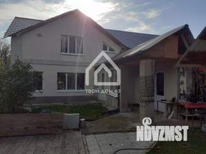 Дом 200м², 2-этажный, посуточно, 