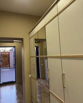 Дом 160м², 2-этажный, на длительный срок, 