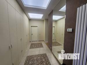 Коттедж 279м², 2-этажный, на длительный срок, 