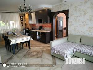 Коттедж 170м&sup2;, 2-этажный, на длительный срок, 