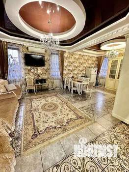 Коттедж 210м&sup2;, 2-этажный, на длительный срок, 