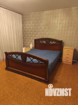 Дом 220м², 3-этажный, на длительный срок, 