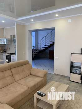 Коттедж 170м², 2-этажный, на длительный срок, 