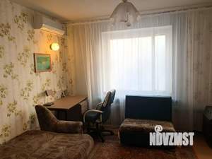 Дом 250м&sup2;, 2-этажный, на длительный срок, 