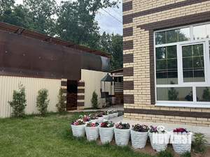 Дом 200м², 2-этажный, на длительный срок, 