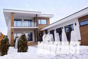 Дом 250м&sup2;, 2-этажный, посуточно, 