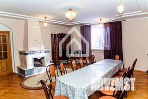 Дом 270м², 2-этажный, посуточно, 