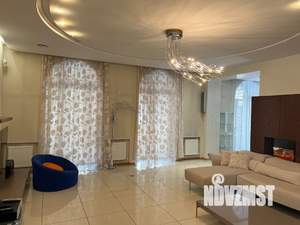 Дом 430м², 3-этажный, посуточно, 