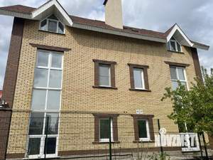 Коттедж 280м², 3-этажный, на длительный срок, 