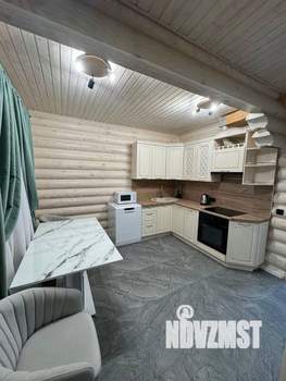 Дом 170м&sup2;, 2-этажный, посуточно, 