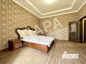 Дом 350м², 3-этажный, на длительный срок, 