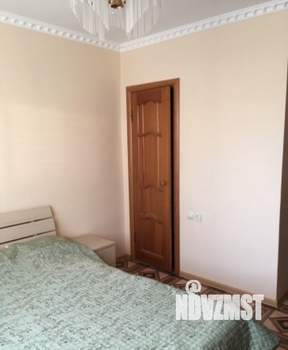 Коттедж 249м², 3-этажный, на длительный срок, 