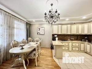 Дом 430м², 3-этажный, на длительный срок, 