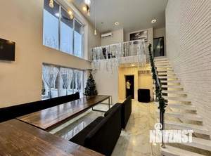 Дом 250м², 2-этажный, посуточно, 