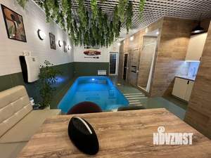 Дом 200м², 2-этажный, на длительный срок, 