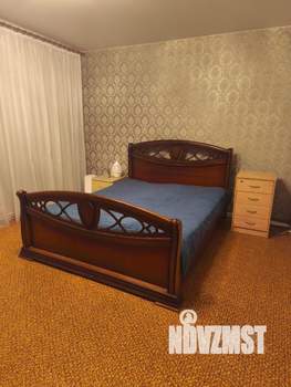 Дом 250м&sup2;, 3-этажный, посуточно, 