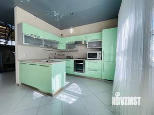 Таунхаус 191м², 3-этажный, на длительный срок, 