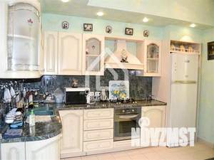 Дом 500м², 4-этажный, посуточно, 