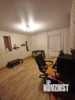 Дом 250м&sup2;, 3-этажный, посуточно, 