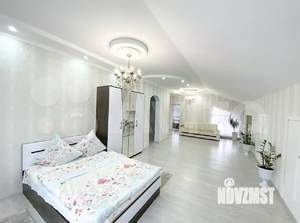 Дом 200м², 2-этажный, посуточно, 