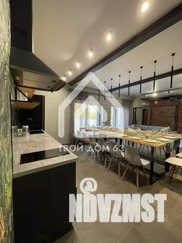 Дом 250м², 2-этажный, посуточно, 