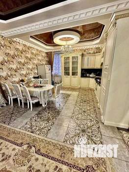 Коттедж 210м², 2-этажный, на длительный срок, 