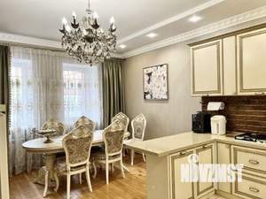 Дом 430м², 3-этажный, на длительный срок, 