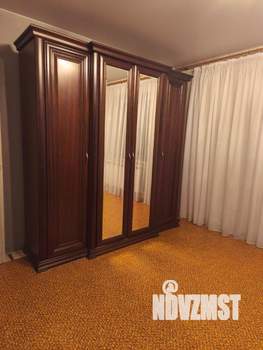 Дом 220м², 3-этажный, на длительный срок, 