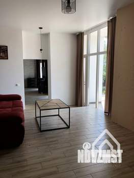 Дом 200м², 2-этажный, посуточно, 