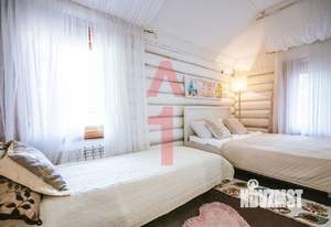 Коттедж 140м², 2-этажный, на длительный срок, 