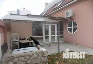 Дом 200м², 2-этажный, на длительный срок, 