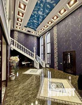 Коттедж 210м&sup2;, 2-этажный, на длительный срок, 