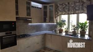 Дом 250м², 2-этажный, посуточно, 